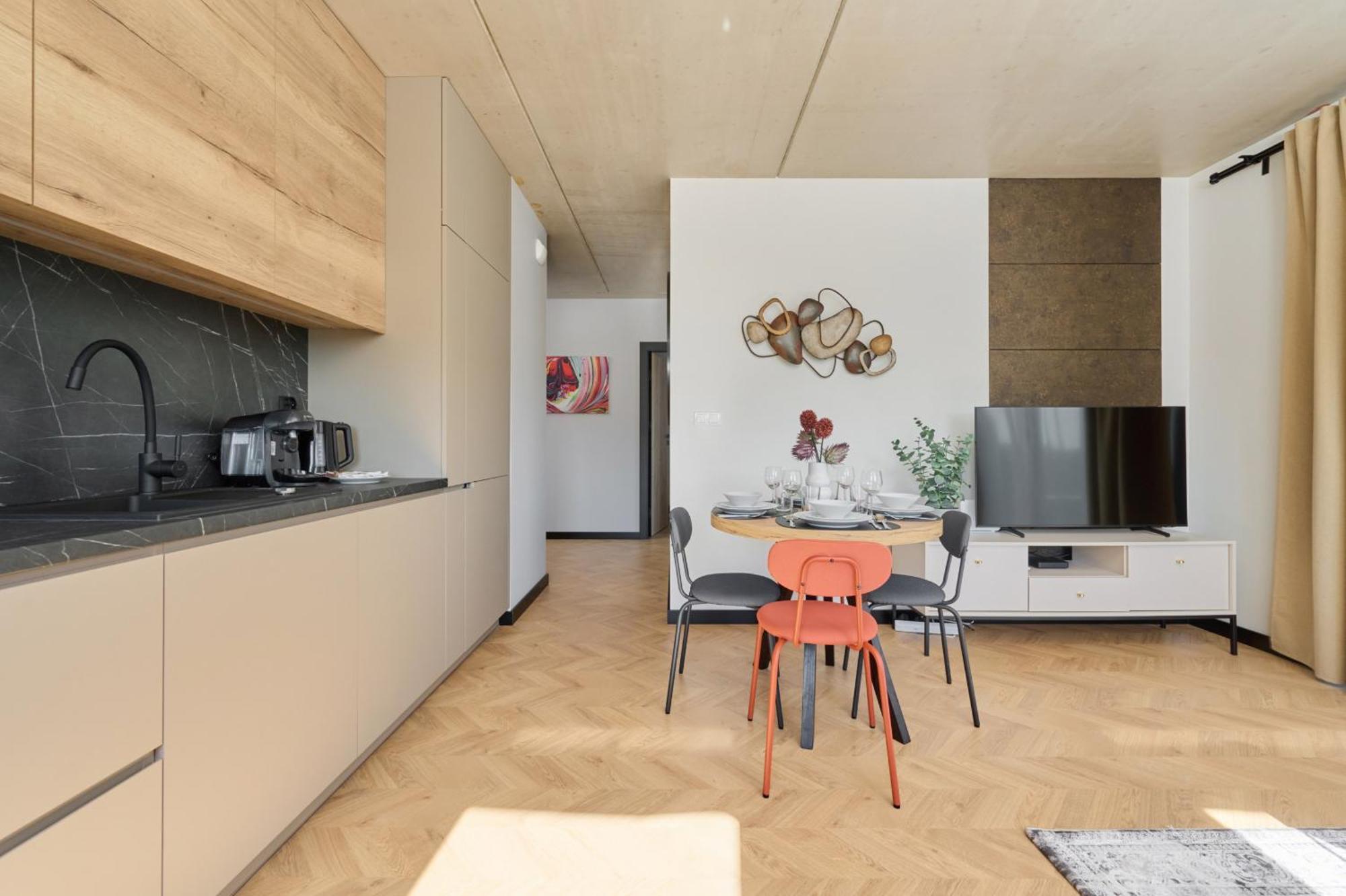 Fresh & Stylish Apartments In Poznan With Parking & Balcony By Noclegi Renters Eksteriør billede